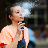 Tabaco aquecido pode aumentar o risco de esclerose m�ltipla?