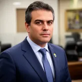 Deputado Alex Manente � destaque nacional e amplia a��es de inclus�o
