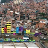 Ricos dominam a pol�tica e pioram a desigualdade no Brasil