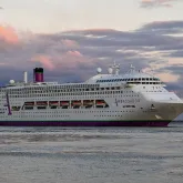 Passageiro de navio de cruzeiro cai no mar e equipes de resgate fazem buscas na Esc�cia