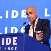 Empres�rios cobram menos burocracia para o Brasil crescer