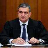 Dino anula emendas que tenham interfer�ncia de ex-deputados ou presidents de partdos