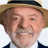 Lula pode usar chap�u na foto da urna, diz MP Eleitoral