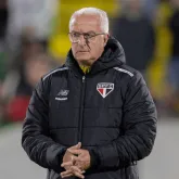Tr�s pontos atr�s do Z-4, S�o Paulo n�o engrena com Dorival; veja n�meros