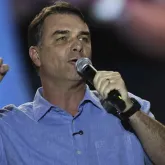 Lula pede inelegibilidade de Fl�vio Bolsonaro por abuso econ�mico na Festa de Barretos