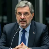 Cientista pol�tico diz que Cury ganha espa�o ao evitar brigas e discursos duros