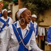 Festas religiosas dos Carolinos em Belo Horizonte preservam tradi��o centen�ria africana