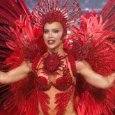 Briga pela coroa: Gr�vida diz que nova rainha da Grande Rio vetou cerim�nia