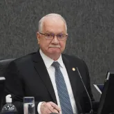 Presidente do STF espera resposta de ministros para resolver grave briga na Corte