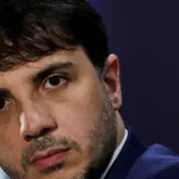 Candidato pede pris�o de ministros do STF em protesto em S�o Paulo ap�s esc�ndalo do Banco Master