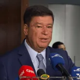 Senador Viana pede pris�o de diretor-geral da Pol�cia Federal ap�s crise pol�tica