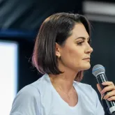 Michelle Bolsonaro � internada em Bras�lia para tratar crises de enxaqueca que n�o melhoravam com rem�dios