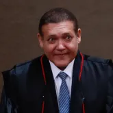 Press�o no STF: Aliados de Moraes querem impedir Kassio de julgar caso Vorcaro
