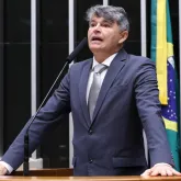 Justi�a Eleitoral pro�be Jos� Medeiros de usar apelido com o nome de Bolsonaro em propaganda