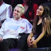 Pete Davidson critica julgamento do corpo de ex-noiva Ariana Grande: 'Est� tudo errado'