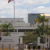 Pol�cia Federal prende suspeitos por amea�ar embaixada dos EUA