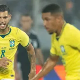 Brasil fatura 4 a 0 na �ndia com falhas do goleiro rival, mas jogo teve ritmo lento