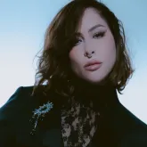 Pitty surpreende f�s com capa de novo �lbum e lista de m�sicas; show em SP j� esgotou