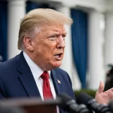 Trump tenta de �ltima hora ganhar o Nobel da Paz e chama pap�o de fraco