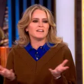 Kelly Clarkson acusa loja de Brooklyn de trat�-la mal e The View entra na briga