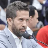 Lula perde canal de 3,3 milh�es: Nunes Marques derruba decis�o e ?Ex�rcito do Lula? sai do ar