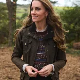 Kate Middleton aparece em novo retrato para lan�ar projeto da funda��o real