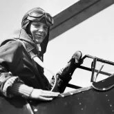 Tempo ruim causado por El Ni�o trava busca do avi�o perdido de Amelia Earhart