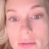 Atriz de Jogos Vorazes admite se sentir uma 'atriz fracassada' ap�s 20 anos em Hollywood