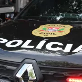 Pol�cia prende suspeitos de roubar carros parados na Marginal Tiet�