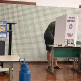 TSE atualiza dados e reduz n�mero de mudan�as nos locais de vota��o do 2� turno