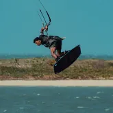 Campe� mundial de kitesurf garante vaga nas semifinais do Mundial no Cear�