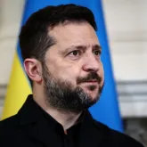 R�ssia afirma que Zelensky usa coca�na e quer mant�-lo vivo para julgamento