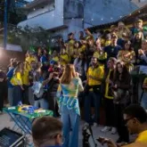 Ana Clara lan�a nova m�sica do projeto 'Mesa 8 - Edi��o Copa do Mundo'