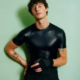 Shawn Mendes monta est�dio no Brasil para novo �lbum