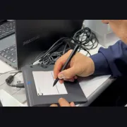 651860