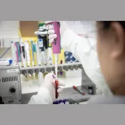 659887