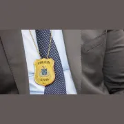 676434