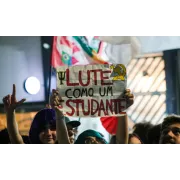 707425
