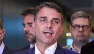 Fl�vio Bolsonaro: 'Ideia � criar minist�rio da seguran�a p�blica em parcerias com os estados'