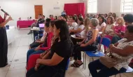 150 profissionais da sa�de participam de evento sobre sa�de da mulher em Sumar�