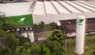 Klabin encerra fase de grandes investimentos e prioriza redu��o de d�vidas e acionistas