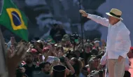 Lula abre campanha em S�o Bernardo com discurso nost�lgico e cr�ticas � direita