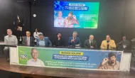 Paulinho Boca � homenageado por artistas na C�mara