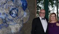 Ilustra��es de livro de Paulo Coelho ganham exposi��o em lago su��o