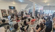 Casa em garagem vira cora��o cultural de cidade paulista de 22 mil