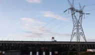Chega de surpresa: conta de luz fica mais barata em outubro