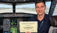 Ator e instrutor de voo israelense morre aos 46 anos ap�s queda de avi�o na Calif�rnia