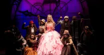 OnBroadway celebra novo espa�o com espet�culo Broadway Night