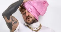 Kaique apresenta �lbum de estreia �Me Chame Pelo Meu Nome� com participa��o de Bixarte, Winnit e MC Lullu