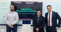 OAB Vai � Escola promove palestra sobre Direito Eleitoral para estudantes da Escola Estadual Deputado Emanuel Pinheiro